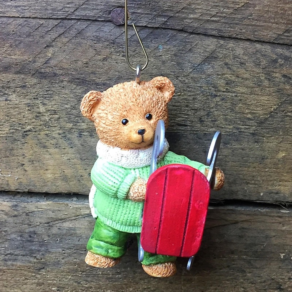 Dexter Next Bear Hallmark Ornament‎ 2002 Bear with Sled